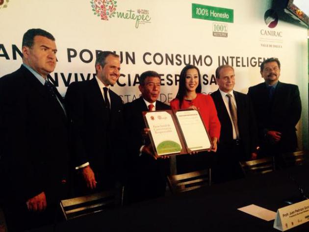 Convenio con Metepec permitirá fomentar Consumo Inteligente®